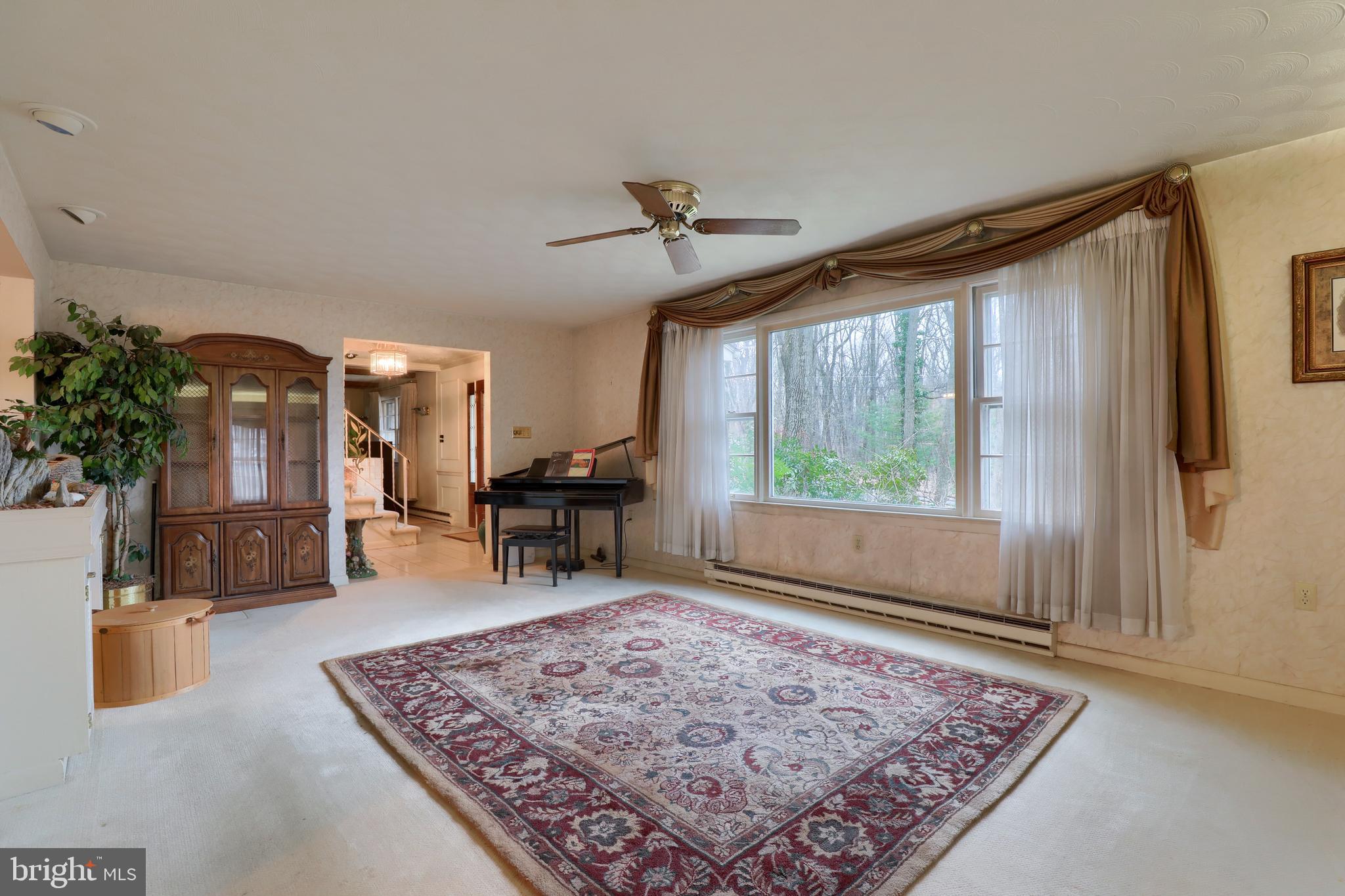 384 Chestnut Hill Road York, PA 17402 - Photo 9 of 57 Gallery Image 9