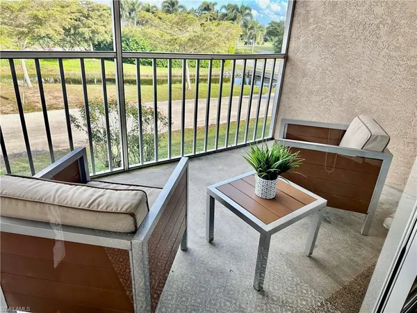 $2,000 | 240 Pebble Beach Boulevard, Unit 710, Naples, FL 34113