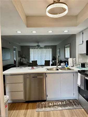 $2,000 | 240 Pebble Beach Boulevard, Unit 710, Naples, FL 34113