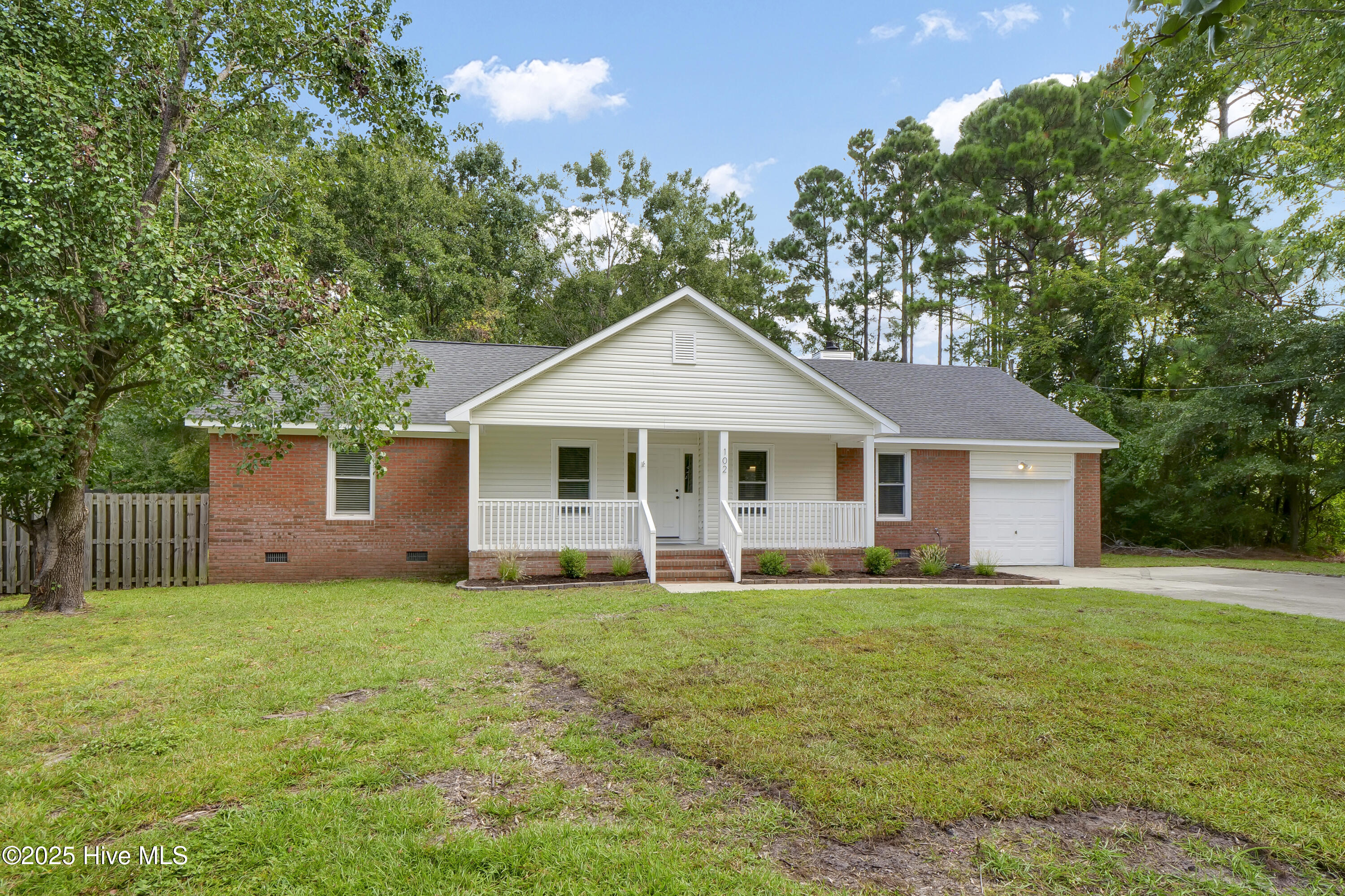 102 Albemarle Road Wilmington, NC 28405 - Photo 3 of 31 P2333608