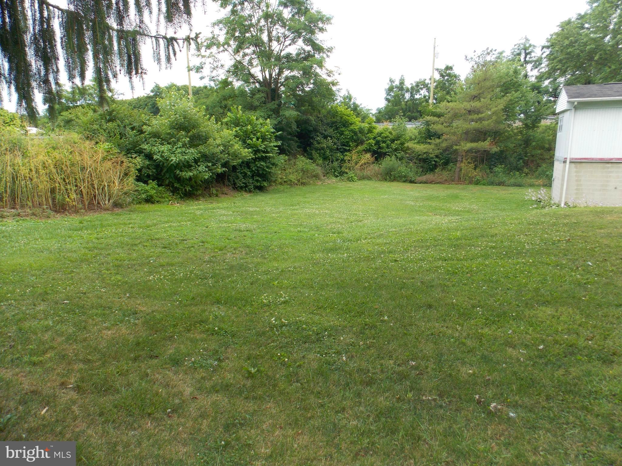 1046 Old Elizabethtown Road Elizabethtown, PA 17022 - Photo 4 of 28 Rear of property