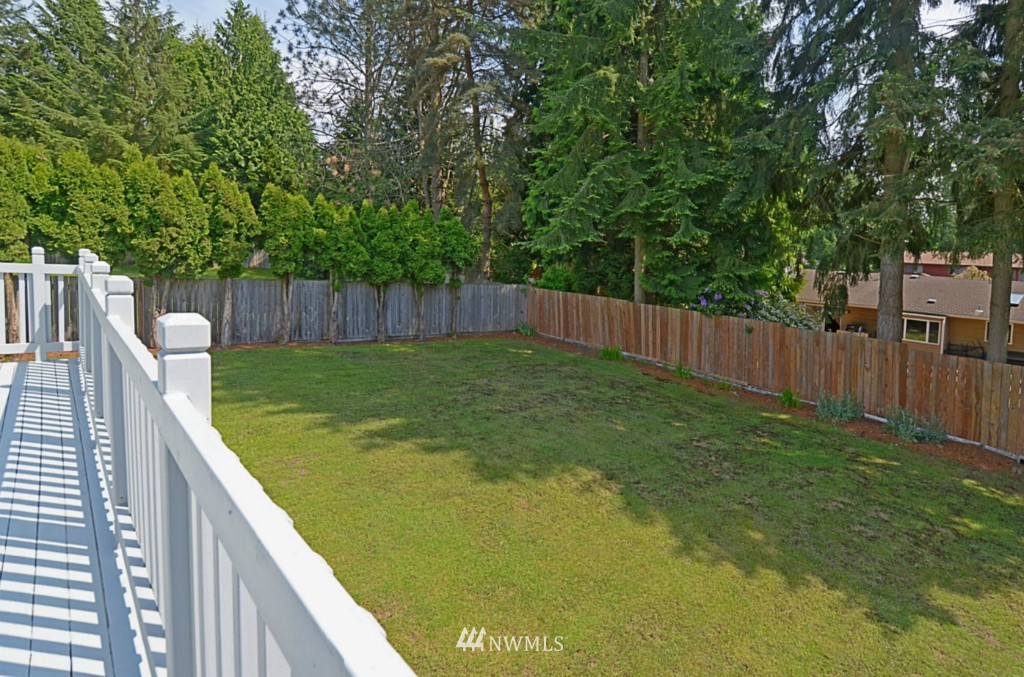 10011 Northeast 204th Street Bothell, WA 98011 - Photo 12 of 24