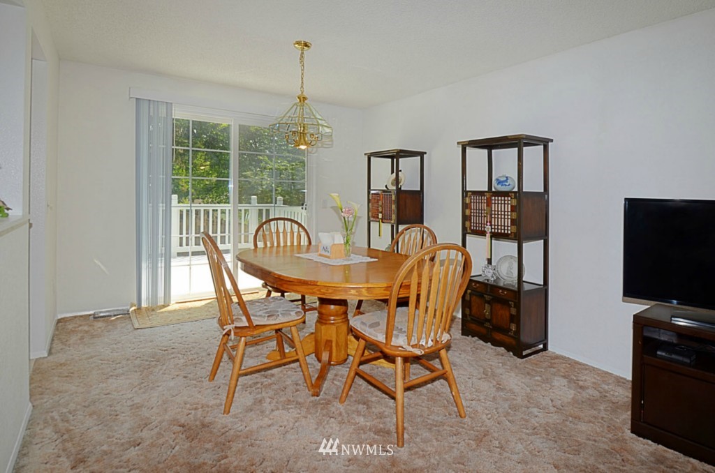 10011 Northeast 204th Street Bothell, WA 98011 - Photo 8 of 24