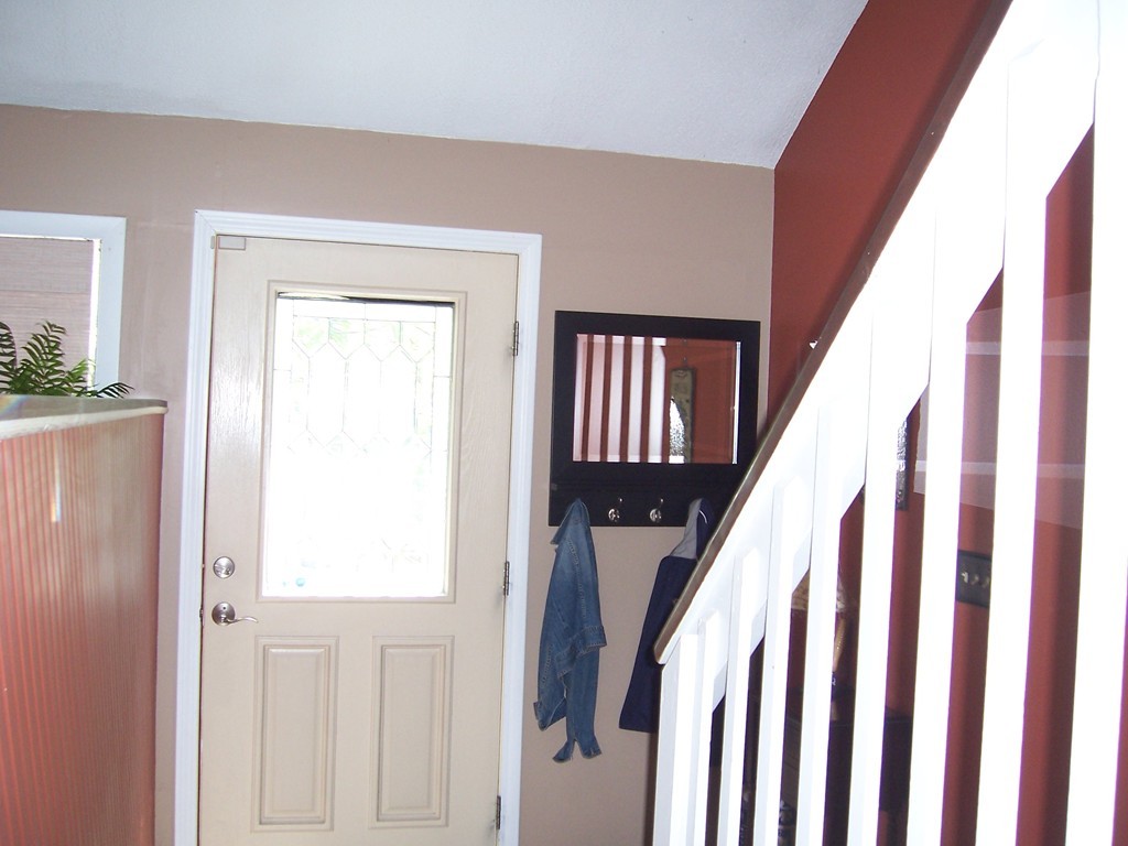 111 Douglas Road Webster, MA 01570 - Photo 16 of 25