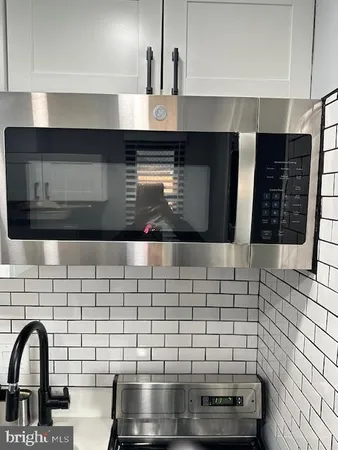 a close view of stove