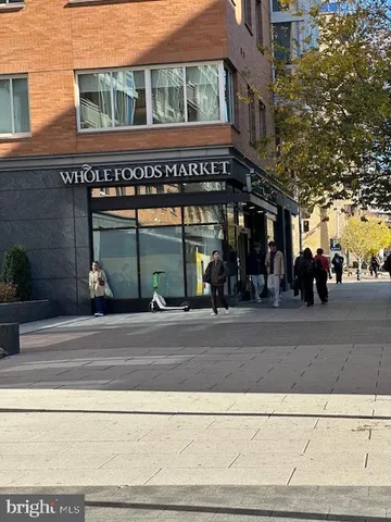 $2,300 | 2141 I Street Northwest, Unit 116, Washington, DC 20037