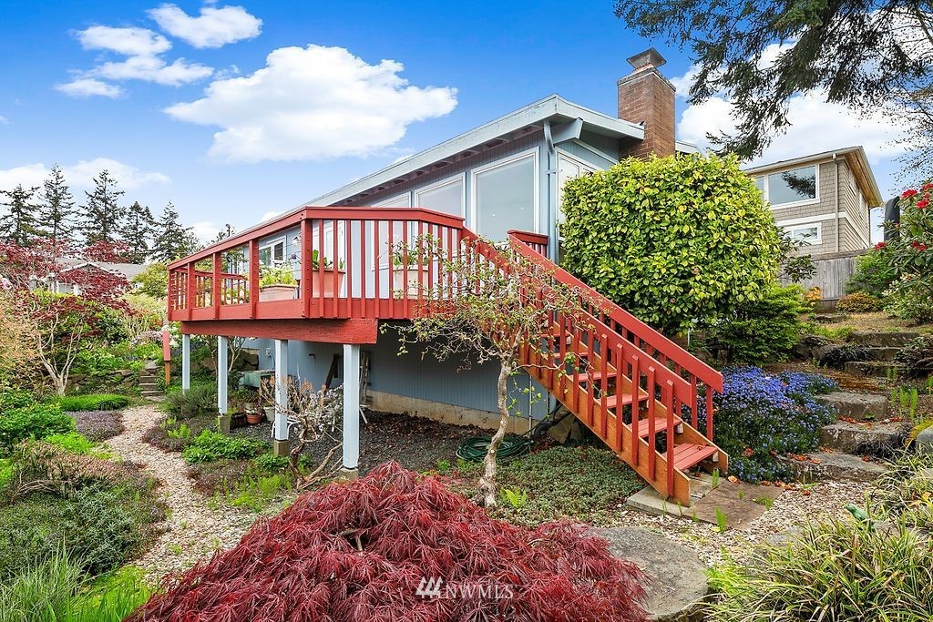 824 Bell Street Edmonds, WA 98020 - Photo 16 of 32 Gallery Image 16