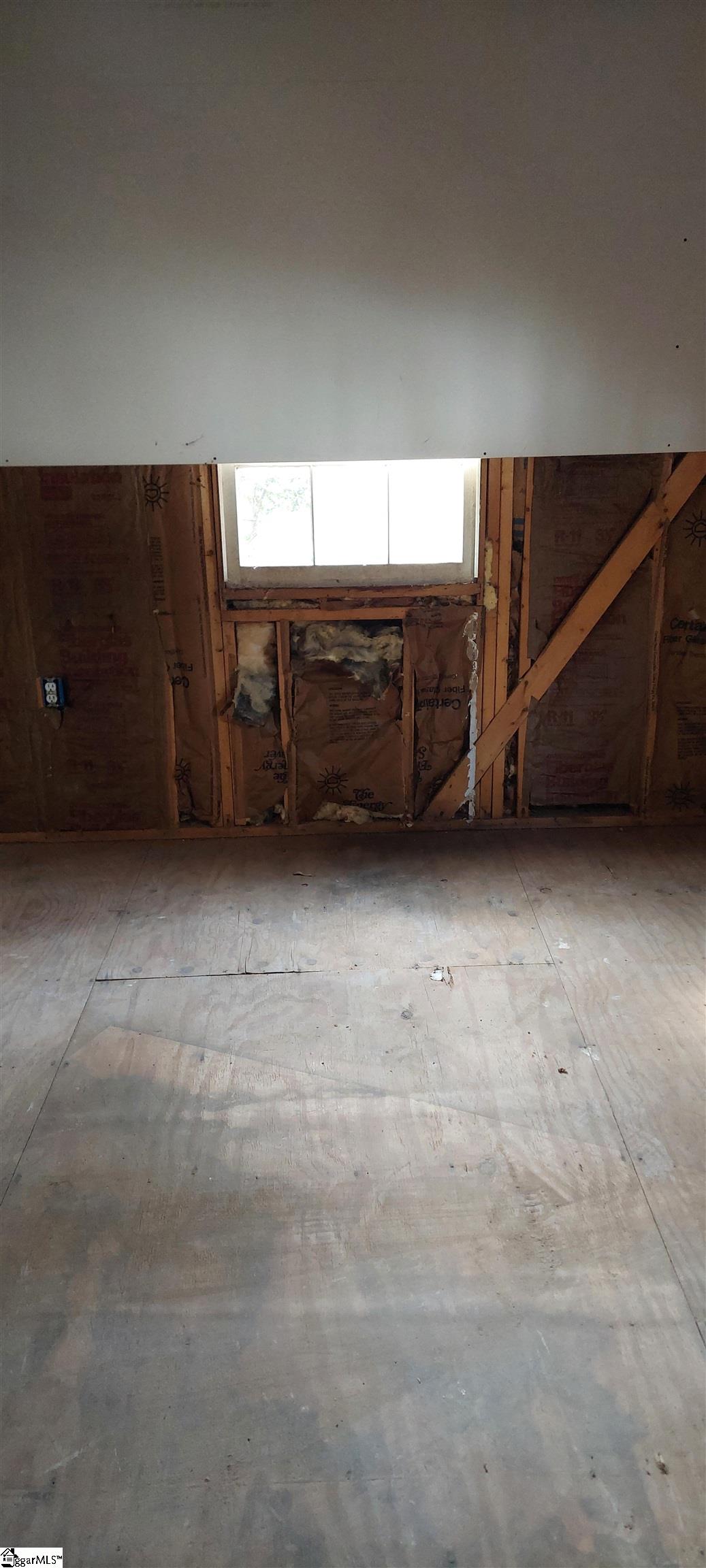 135 Glenn Road Greenville, SC 29607 - Photo 5 of 13