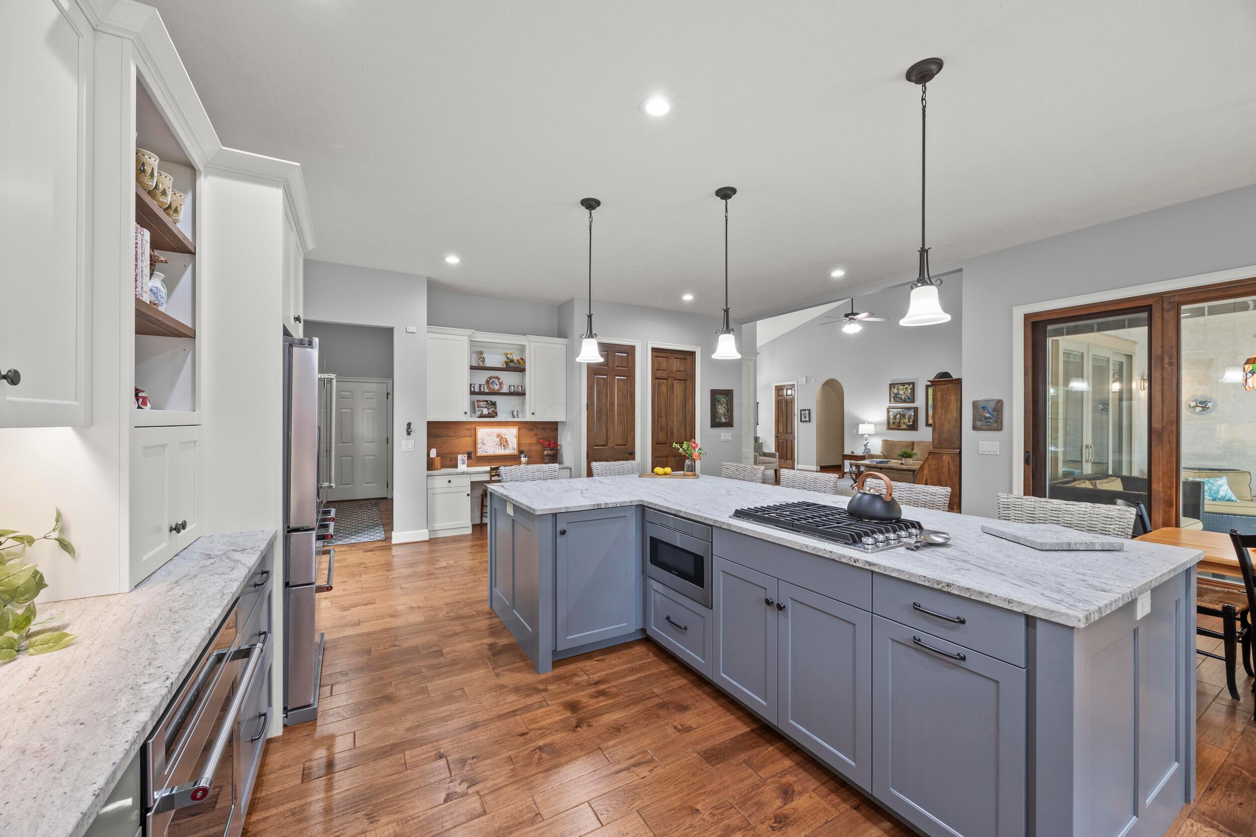 7923 Big Walnut Road Westerville, OH 43082 - Photo 6 of 63 Kitchen