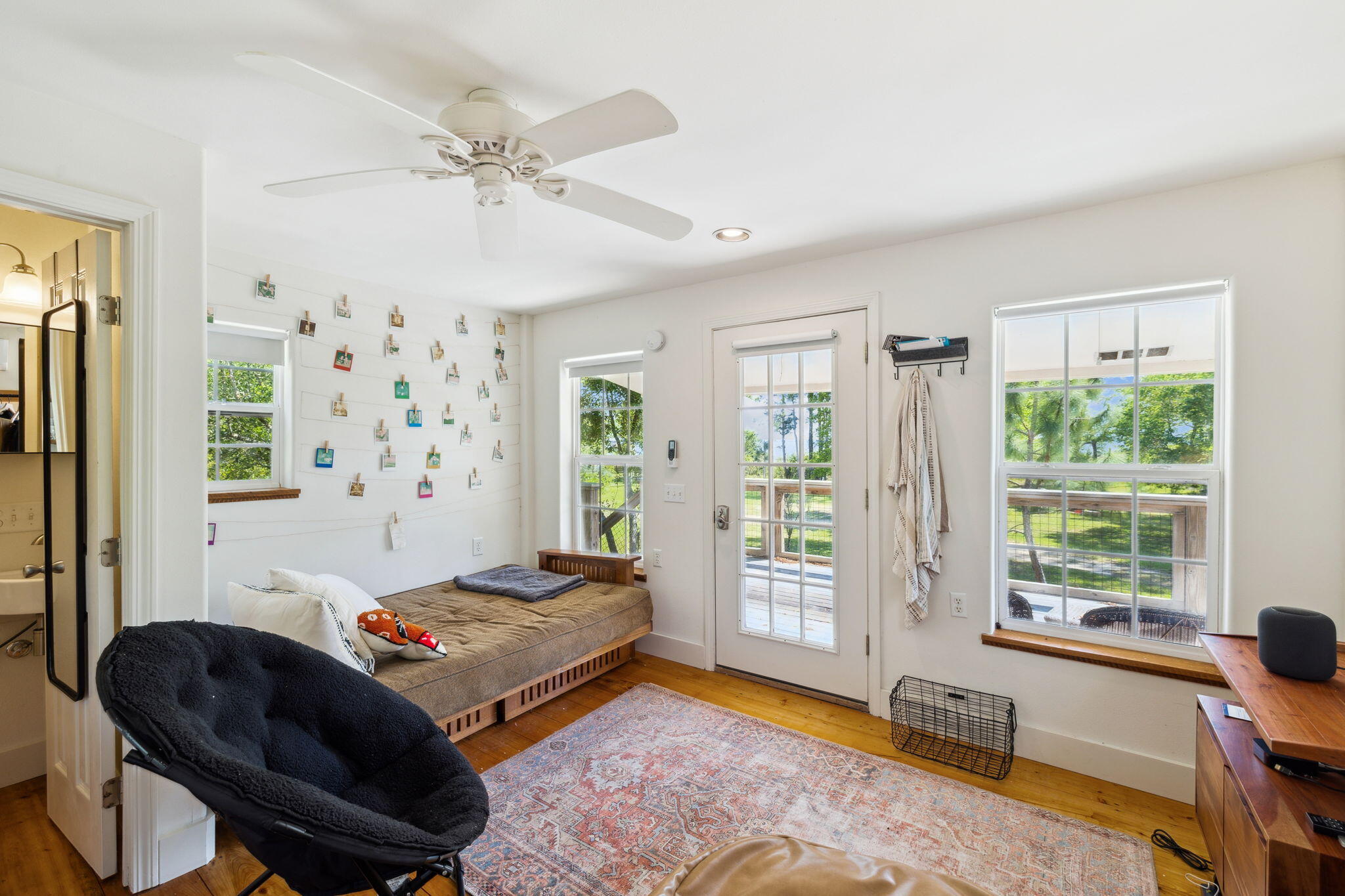 233 Shady Lane Freeport, FL 32439 - Photo 7 of 10 a living room with furniture and a window