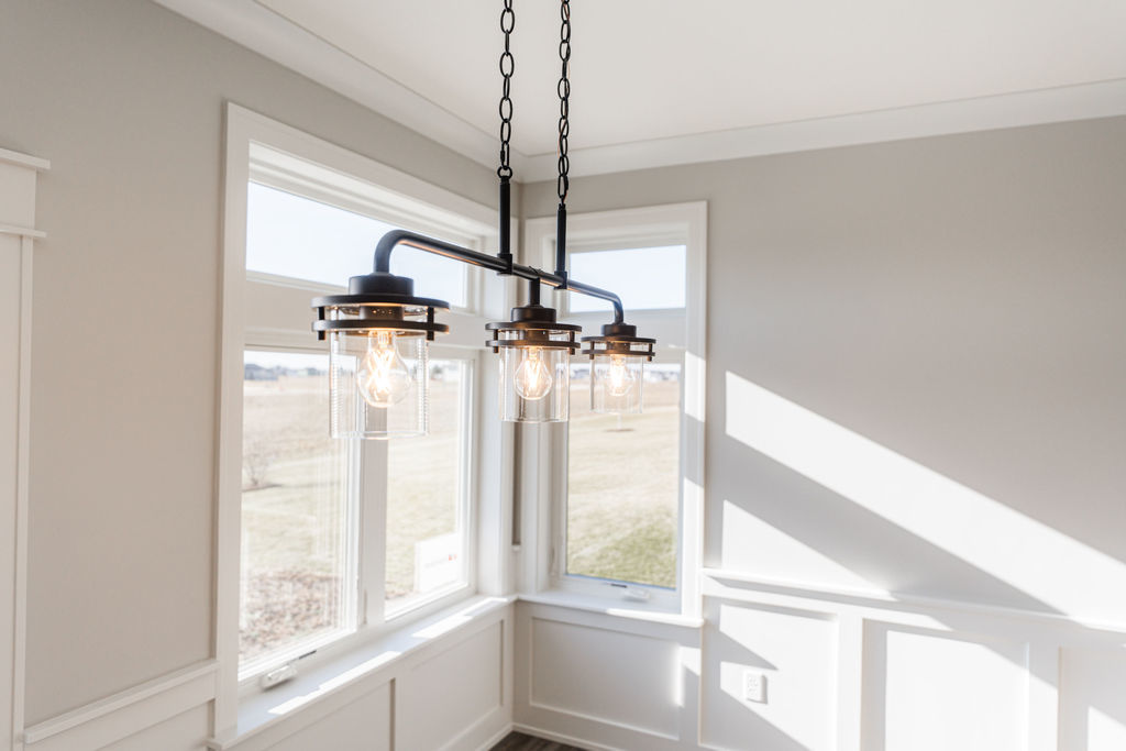 734 Independence Avenue Sycamore, IL 60178 - Photo 13 of 58