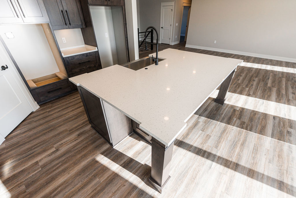 734 Independence Avenue Sycamore, IL 60178 - Photo 14 of 58