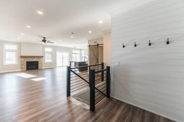 $589,900 | 734 Independence Avenue, Sycamore, IL 60178