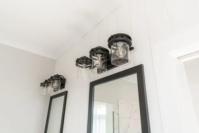 $589,900 | 734 Independence Avenue, Sycamore, IL 60178