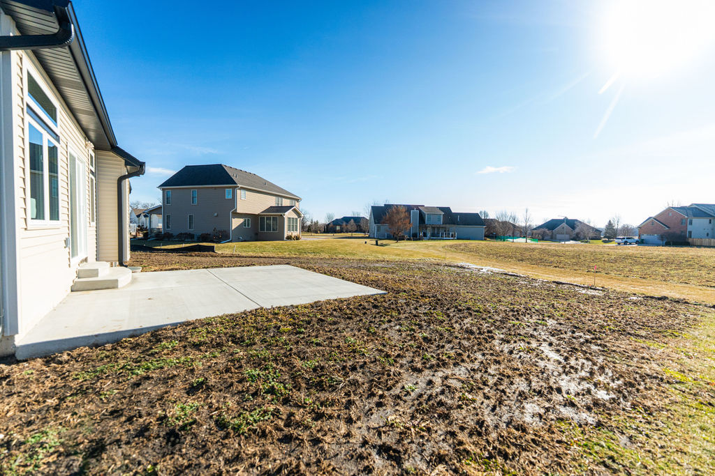 734 Independence Avenue Sycamore, IL 60178 - Photo 55 of 58