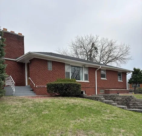 $400,000 | 7111 Ironwood Avenue, Gary, IN 46403