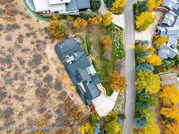view of a house with a yard