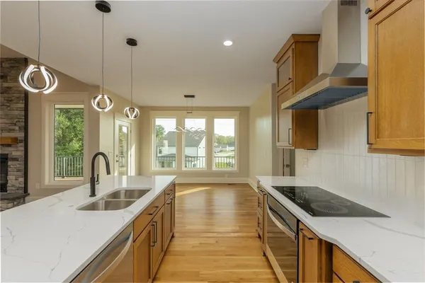 $779,999 | 12820 North Arbor Way, Platte City, MO 64079