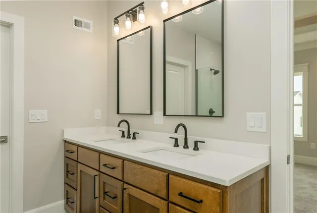 $779,999 | 12820 North Arbor Way, Platte City, MO 64079