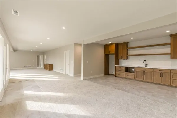 $779,999 | 12820 North Arbor Way, Platte City, MO 64079