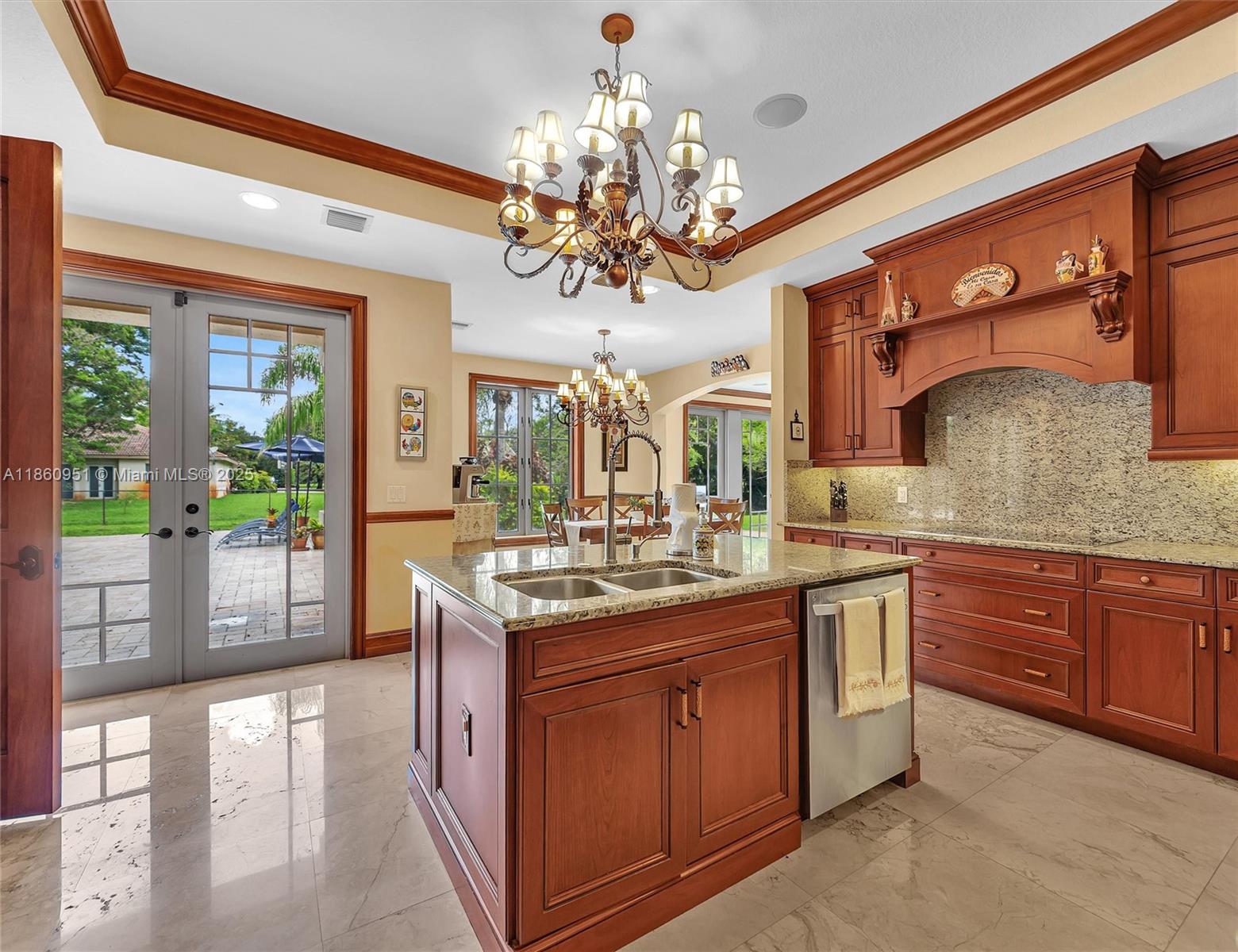 13425 Southwest 37th Place Davie, FL 33330 - Photo 26 of 100