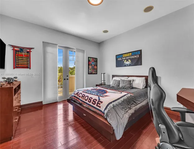 $3,299,000 | 13425 Southwest 37th Place, Davie, FL 33330