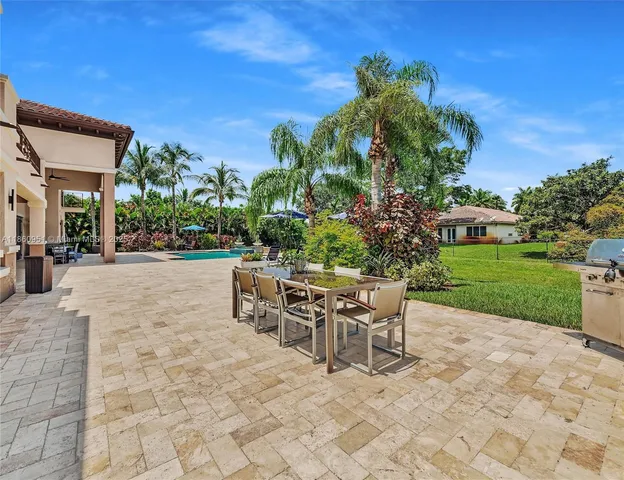 $3,299,000 | 13425 Southwest 37th Place, Davie, FL 33330