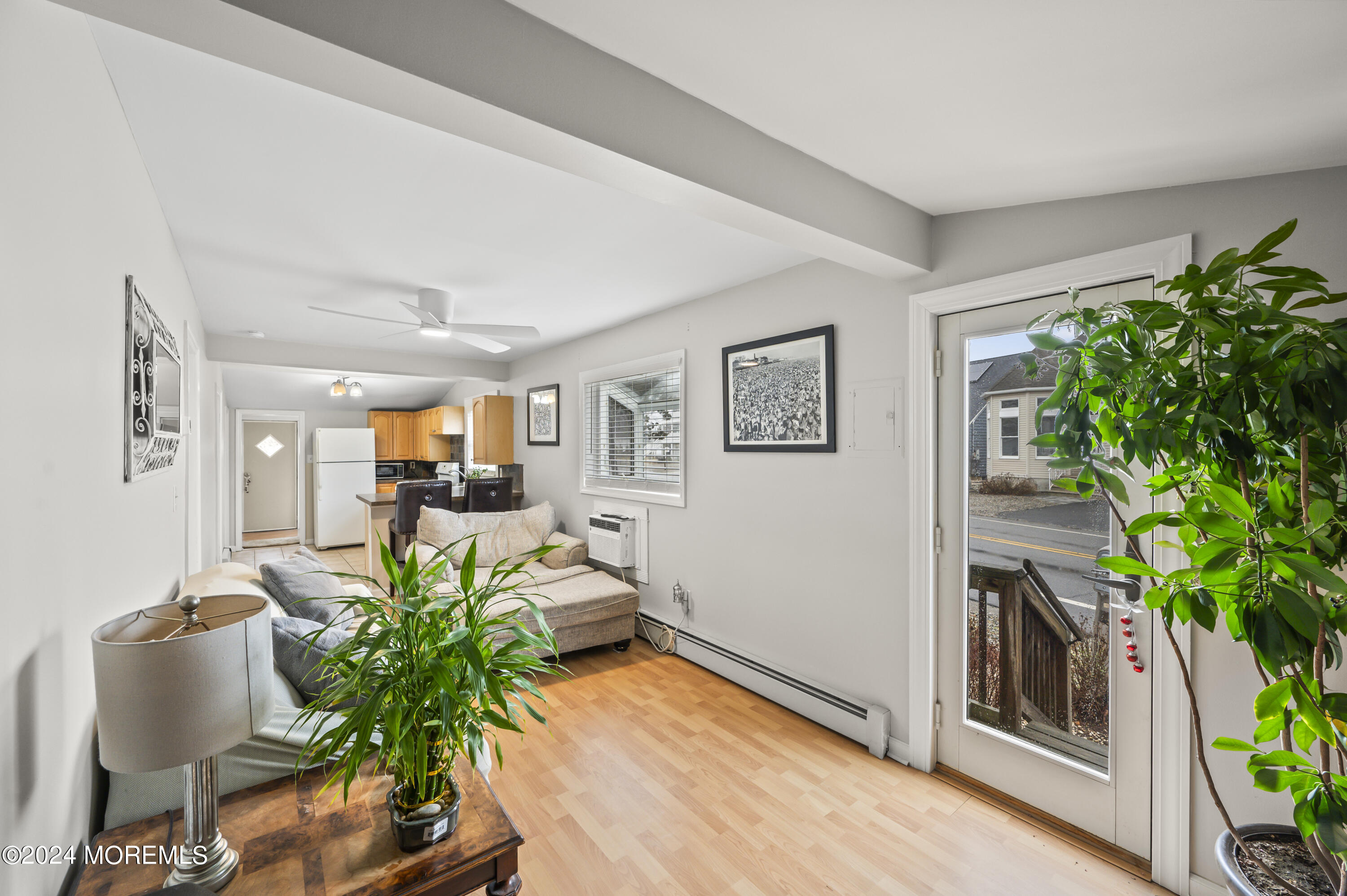 639 Drum Point Road Brick, NJ 08723 - Photo 16 of 24 Living 5