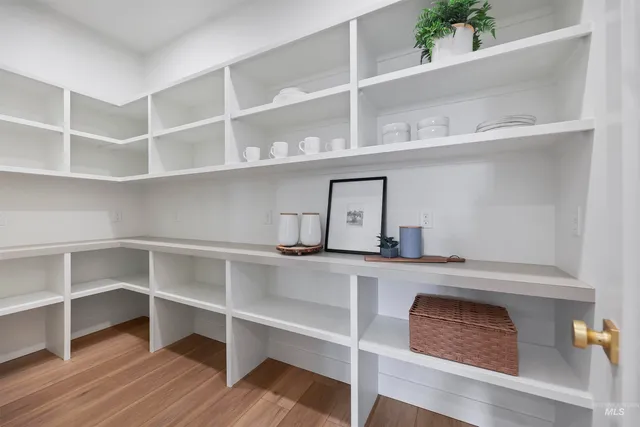 $949,000 | 7373 West Feather Edge, Eagle, ID 83616