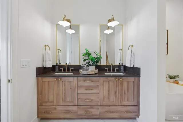 $949,000 | 7373 West Feather Edge, Eagle, ID 83616