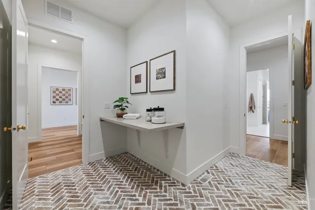 $949,000 | 7373 West Feather Edge, Eagle, ID 83616