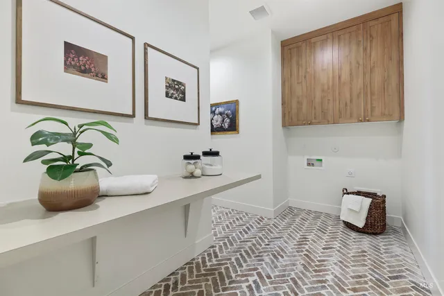 $949,000 | 7373 West Feather Edge, Eagle, ID 83616