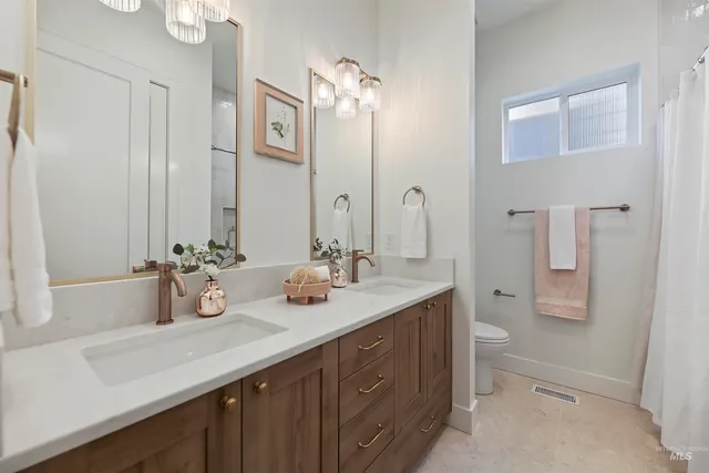 $949,000 | 7373 West Feather Edge, Eagle, ID 83616