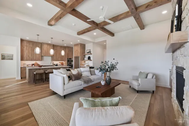 $949,000 | 7373 West Feather Edge, Eagle, ID 83616