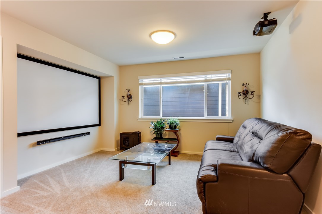 17011 40th Avenue Southeast Bothell, WA 98012 - Photo 13 of 25 Gallery Image 13