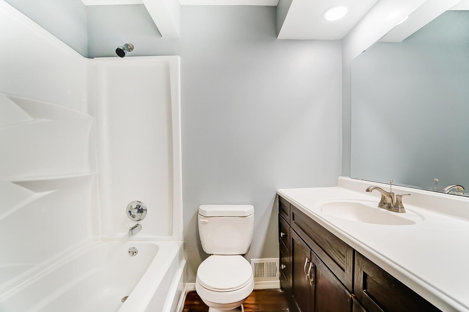 2145 Adams Road Cincinnati, OH 45231 - Photo 11 of 17 Gallery Image 11
