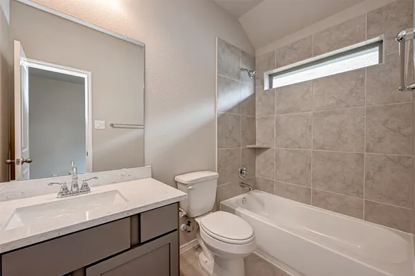 $2,500 | 3110 Rising Fir Lane, Conroe, TX 77385