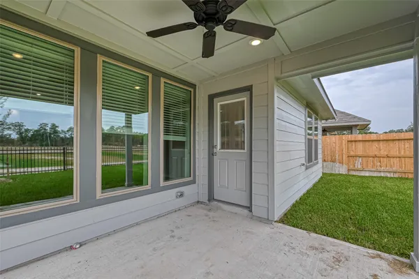 $2,500 | 3110 Rising Fir Lane, Conroe, TX 77385