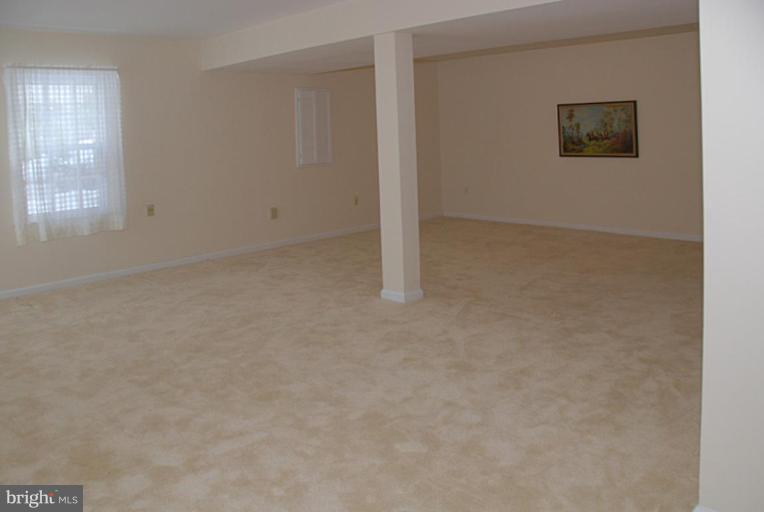 1252 Lamplighter Way Reston, VA 20194 - Photo 23 of 25 Family Room #2