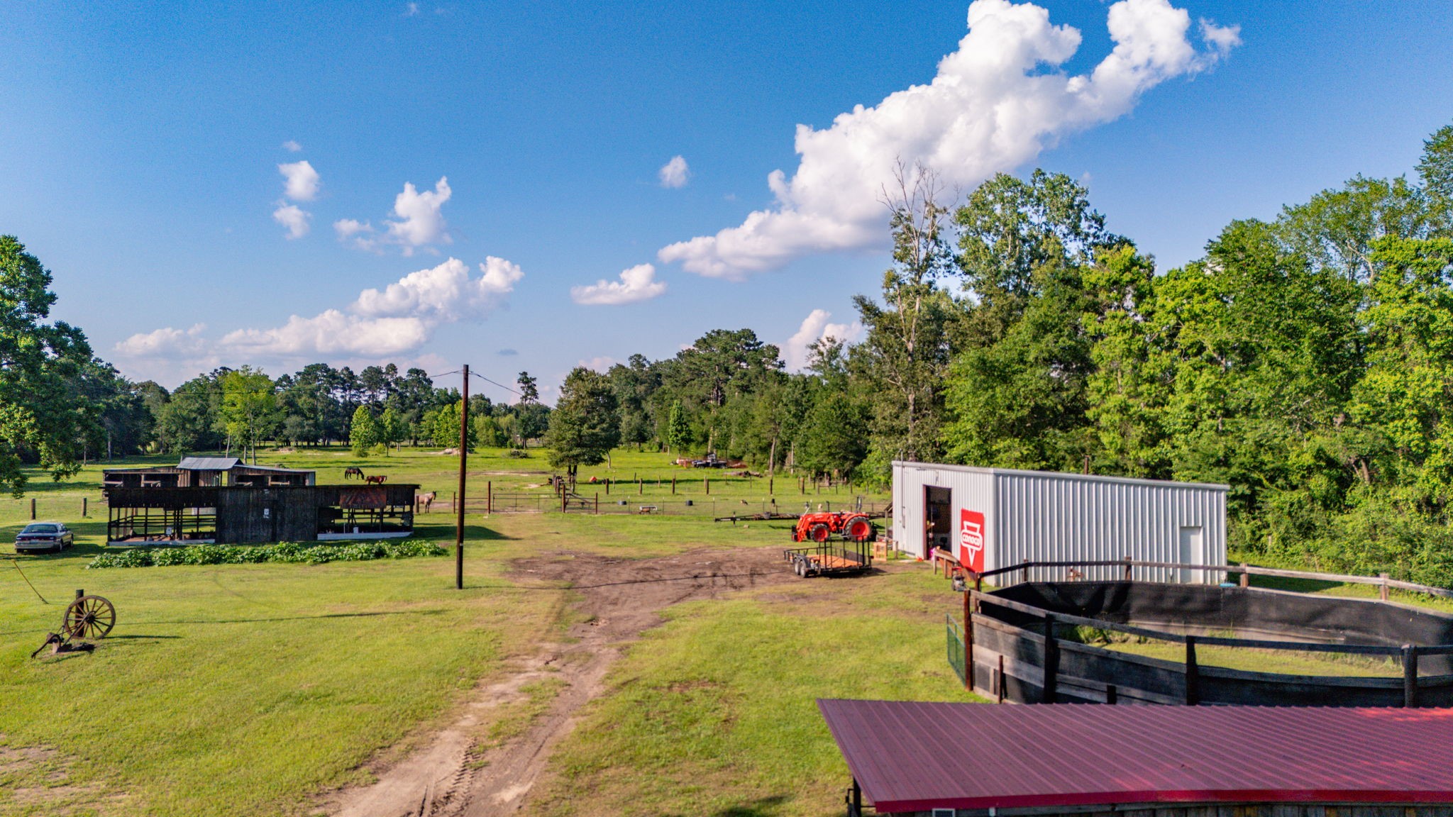 457 East Texas Road Lufkin, TX 75901 - Photo 4 of 44