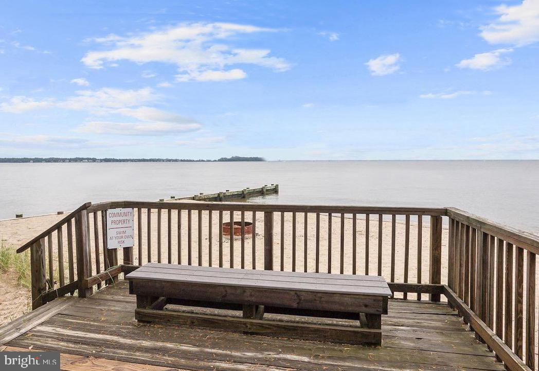1391 Nancy Street Edgewater, MD 21037 - Photo 4 of 15 COMMUNITY BEACH