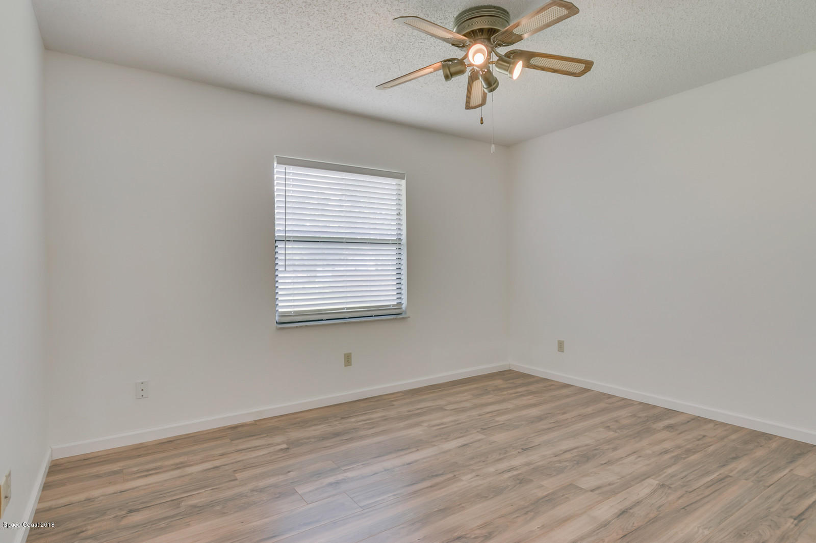 215 Rheine Road Northwest Palm Bay, FL 32907 - Photo 14 of 20 Bedroom 2