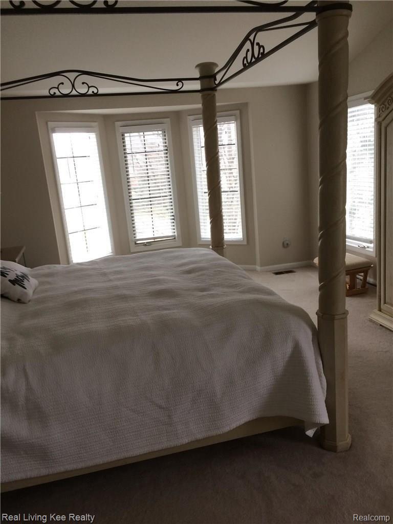 3280 Summit Ridge Drive Rochester, MI 48306 - Photo 20 of 39 14.JPG