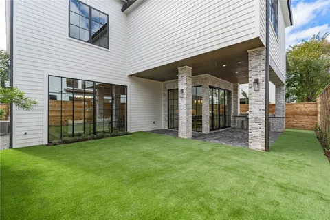 $1,995,000 | 1204 Willard Street, Houston, TX 77006