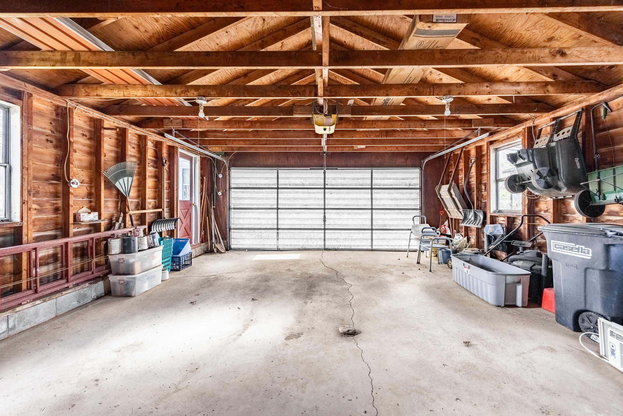 2546 U.S. Rte 2 Hermon, ME 04401 - Photo 25 of 30 Garage-2