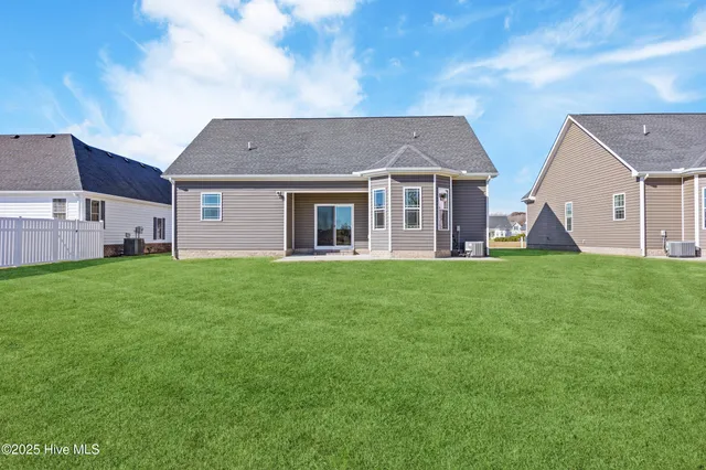 $379,900 | 515 Millbrooke Circle, Elizabeth City, NC 27909