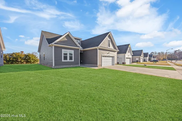 $379,900 | 515 Millbrooke Circle, Elizabeth City, NC 27909