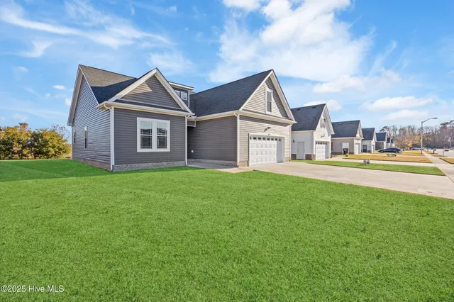 $379,900 | 515 Millbrooke Circle, Elizabeth City, NC 27909