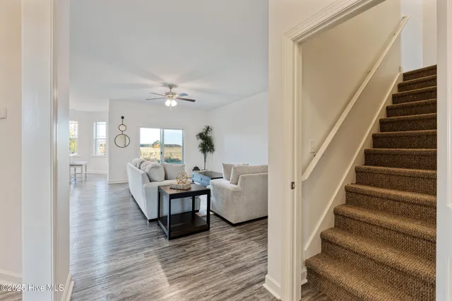 $379,900 | 515 Millbrooke Circle, Elizabeth City, NC 27909