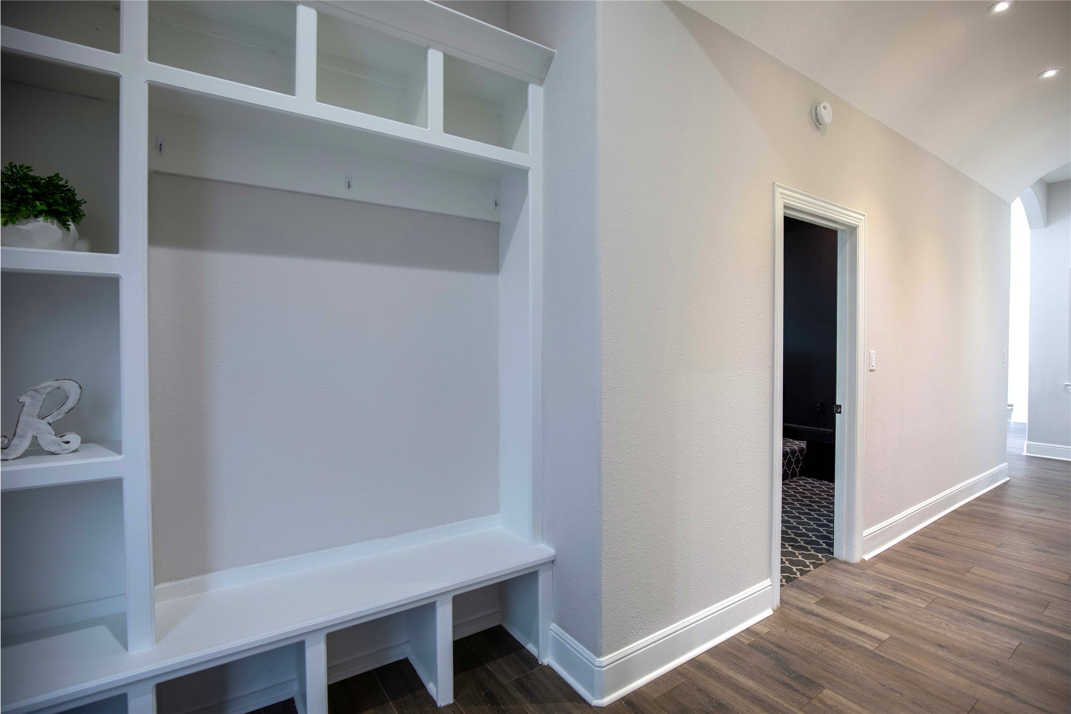 24445 Farm To Market 1887 Hempstead, TX 77445 - Photo 31 of 36 a workspace with wooden floor